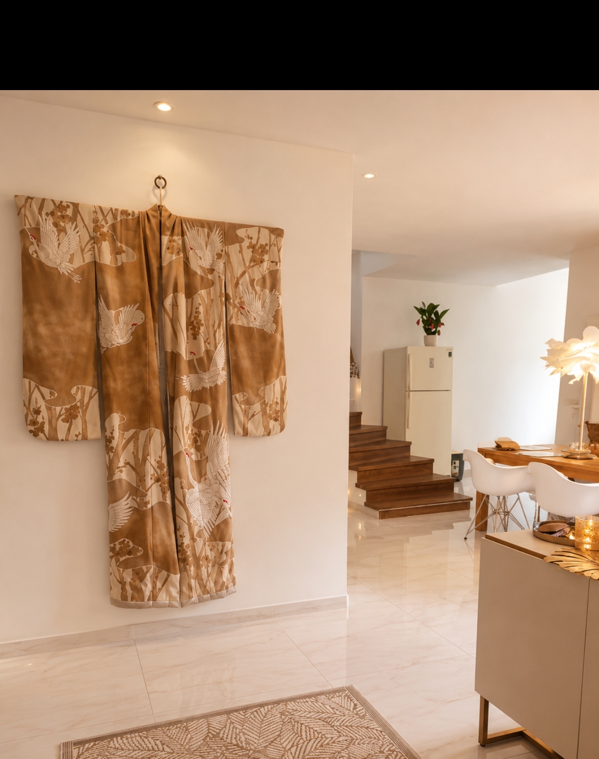 Kimono als Wandkunst im Eingang