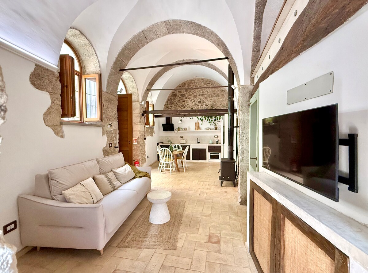 Santu Lussurgiu Steinarchitektur