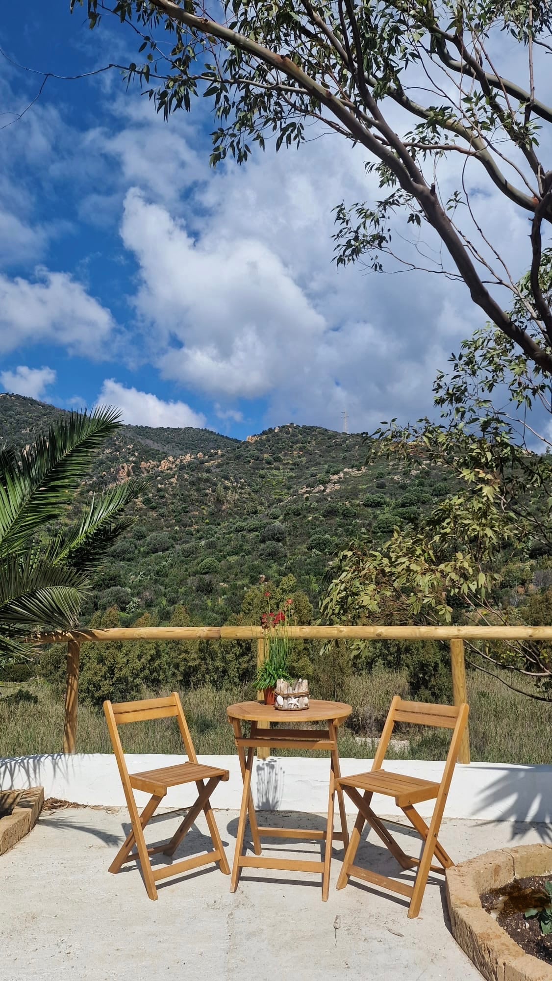 Südostsardinien Hügellandschaft